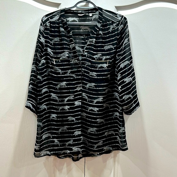 Top L - Picture 1 of 6